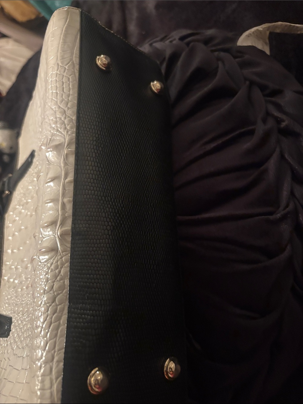 Brahmin Cream leather Croc Tote with Black Trim - Picture 8 of 11